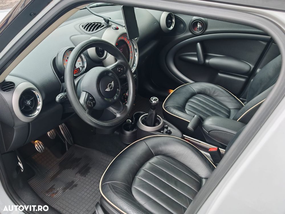 Mini Countryman - 10