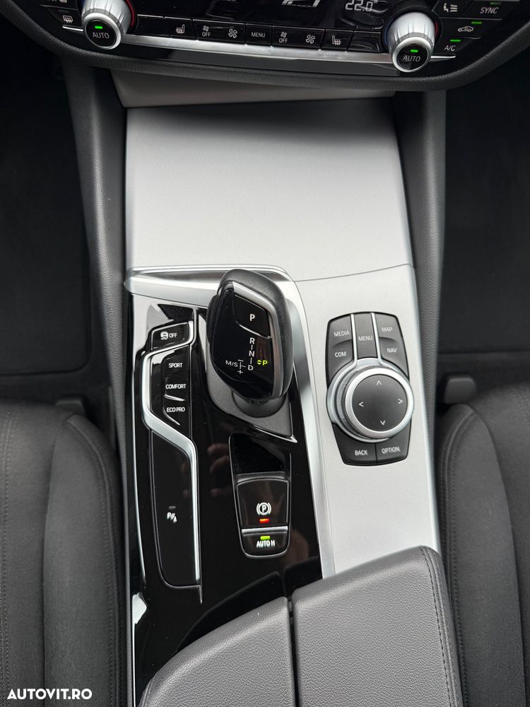 BMW Seria 5 520d AT MHEV - 18