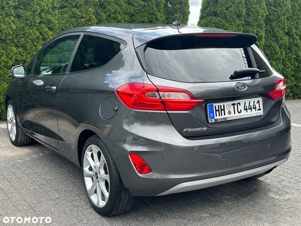 Ford Fiesta - 16