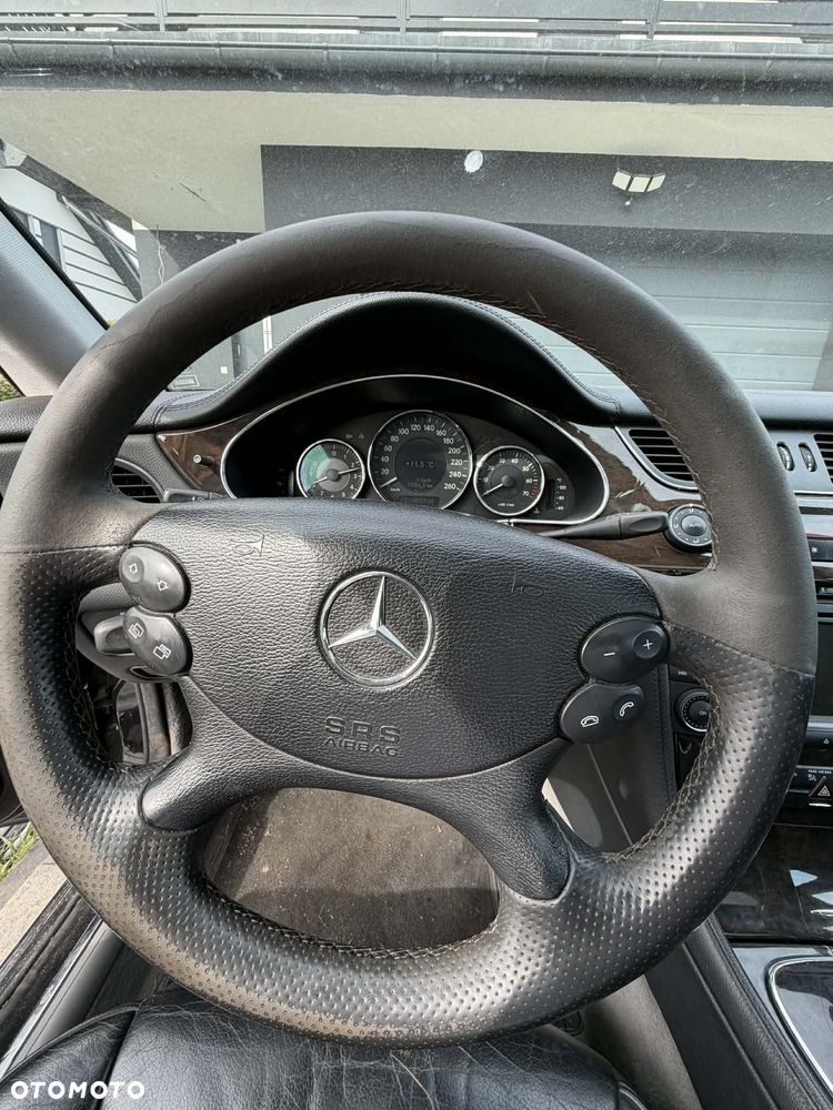 Mercedes-Benz CLS 500 - 10