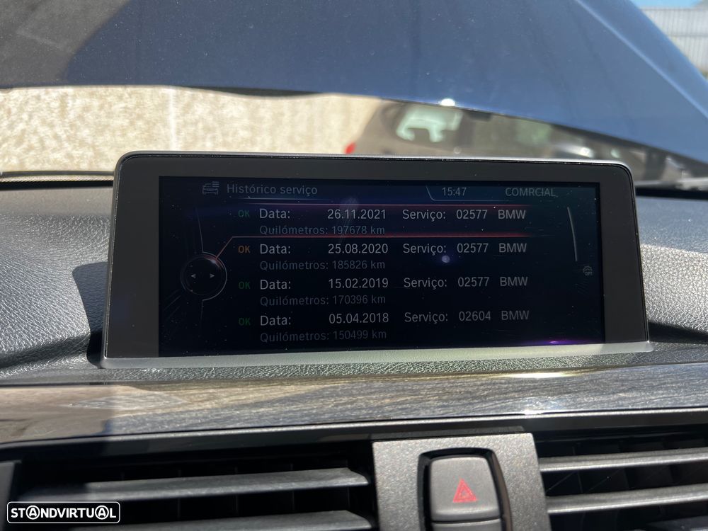 BMW 320 d Line Luxury - 23