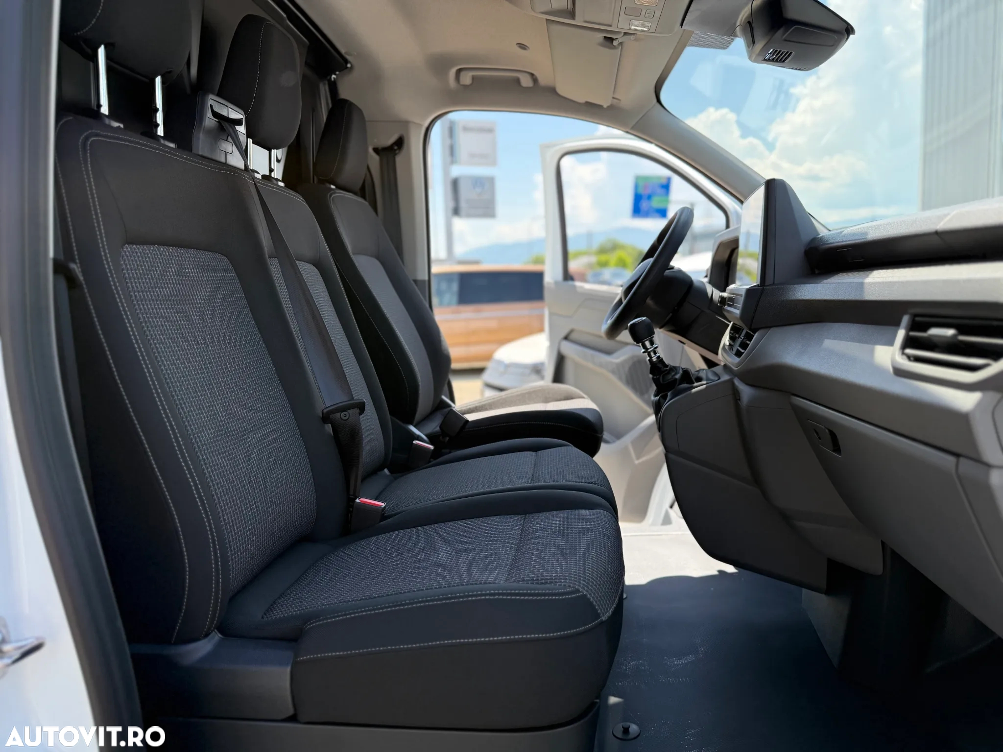 Volkswagen Transporter - 14