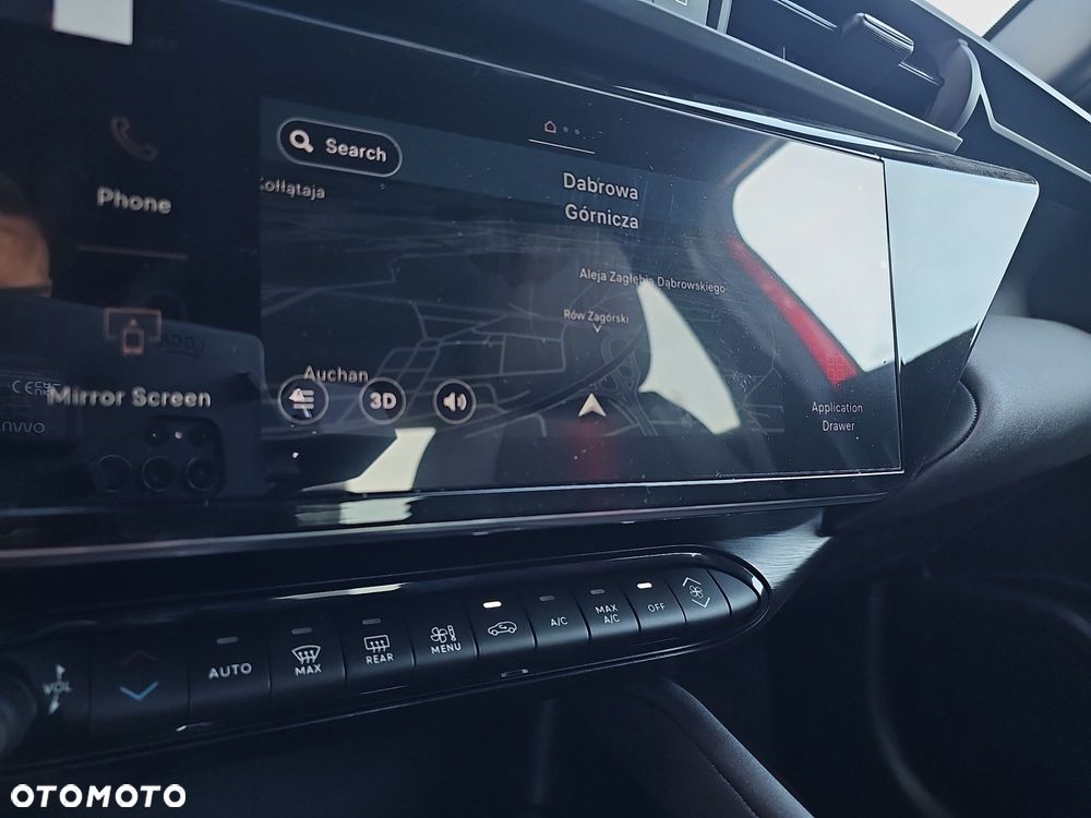 Alfa Romeo Junior 1.2 mHEV Ti eDCT - 13