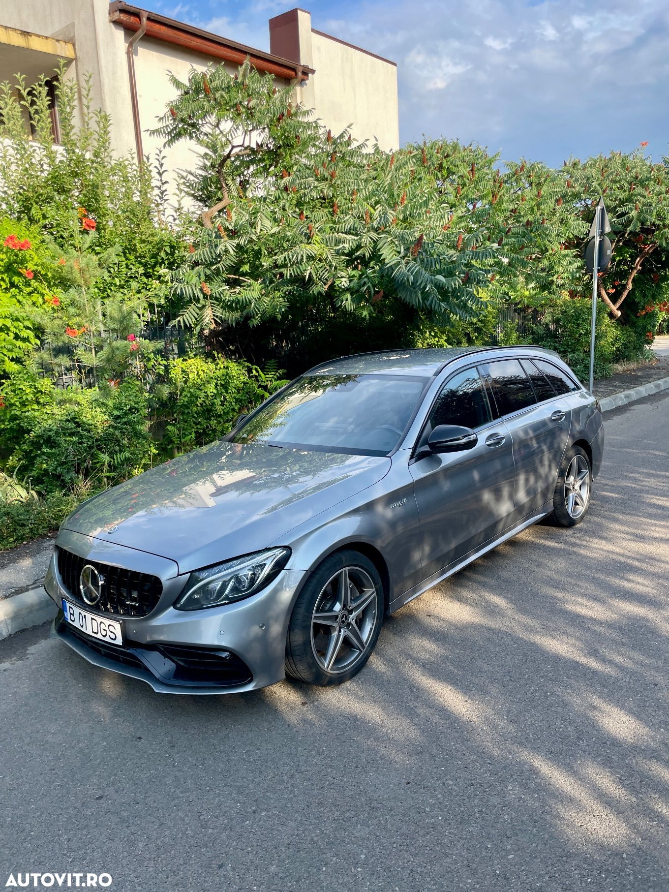 Mercedes-Benz C 250 (BlueTEC) d 4Matic T 7G-TRONIC AMG Line - 1