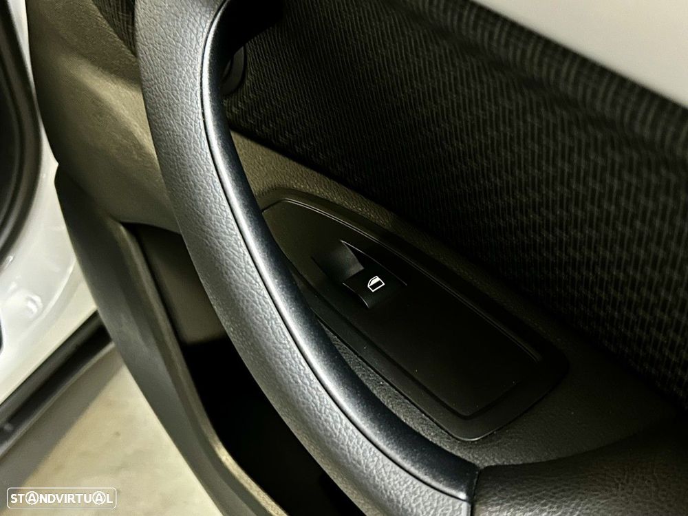 BMW X1 18 i sDrive Line Sport - 58