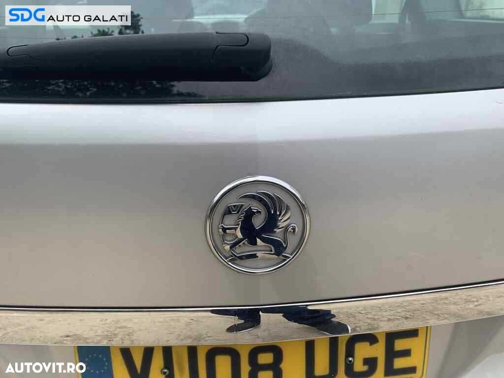 Hayon Haion Portbagaj cu Luneta Geam Sticla Opel Astra H Break / Combi 2004 - 2010 Cod Culoare Z157 - 2