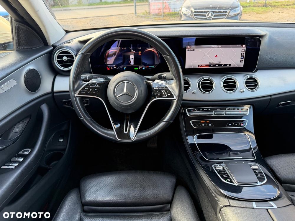 Mercedes-Benz Klasa E 220 d Avantgarde - 37