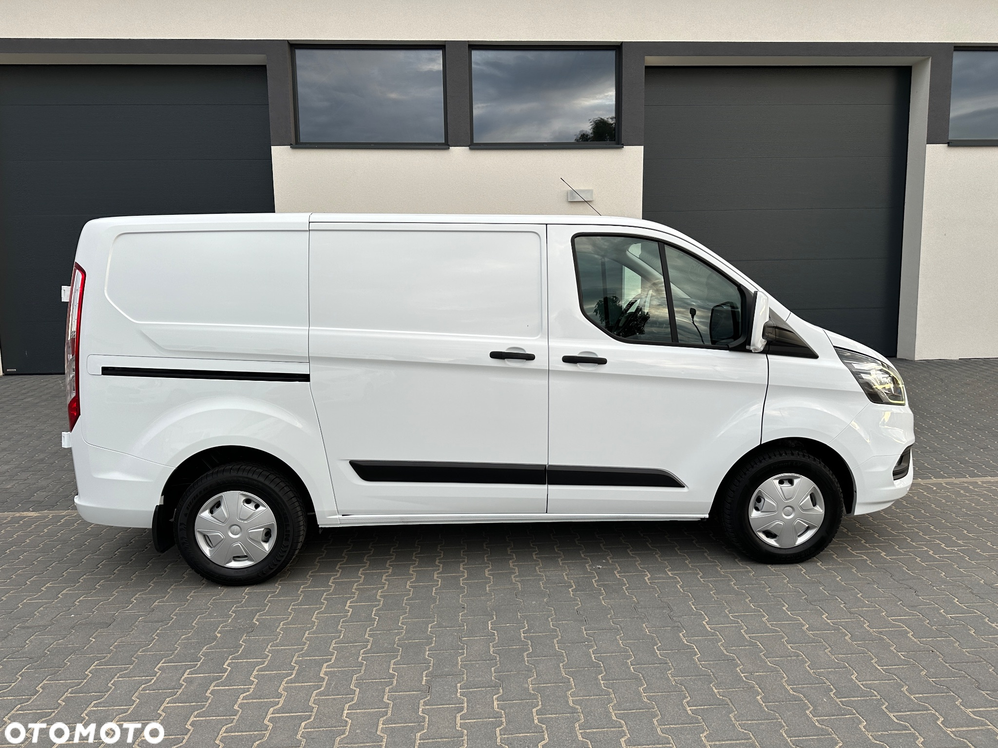 Ford Transit Custom 2.0 TDCi 130KM SORTIMO Zabudowa Warsztatowa FV23% - 9