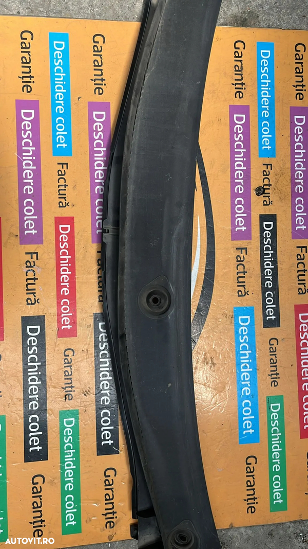 Grila stergatoare BMW f40 7453937