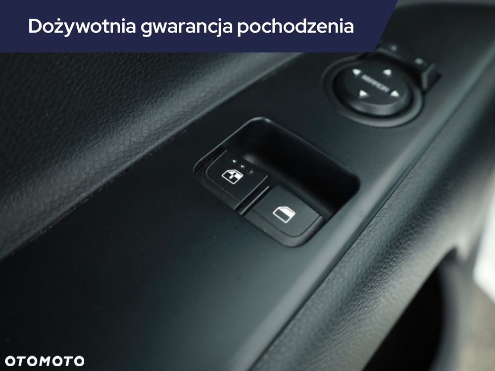 Kia Rio - 17