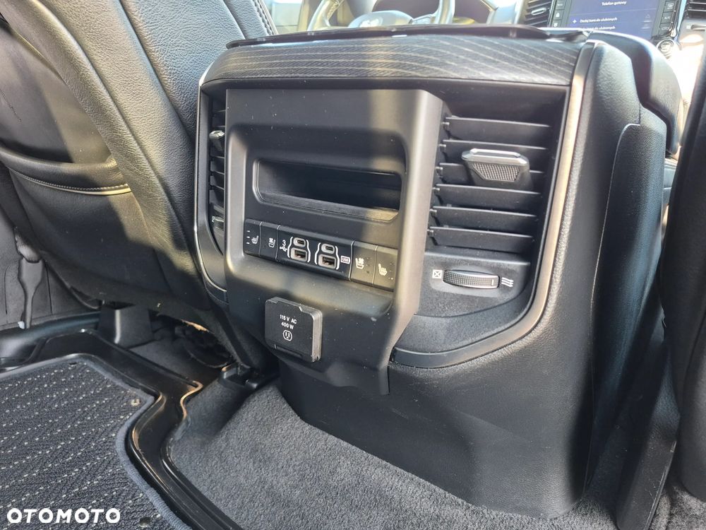 RAM 1500 5.7 Crew Cab Limited - 28