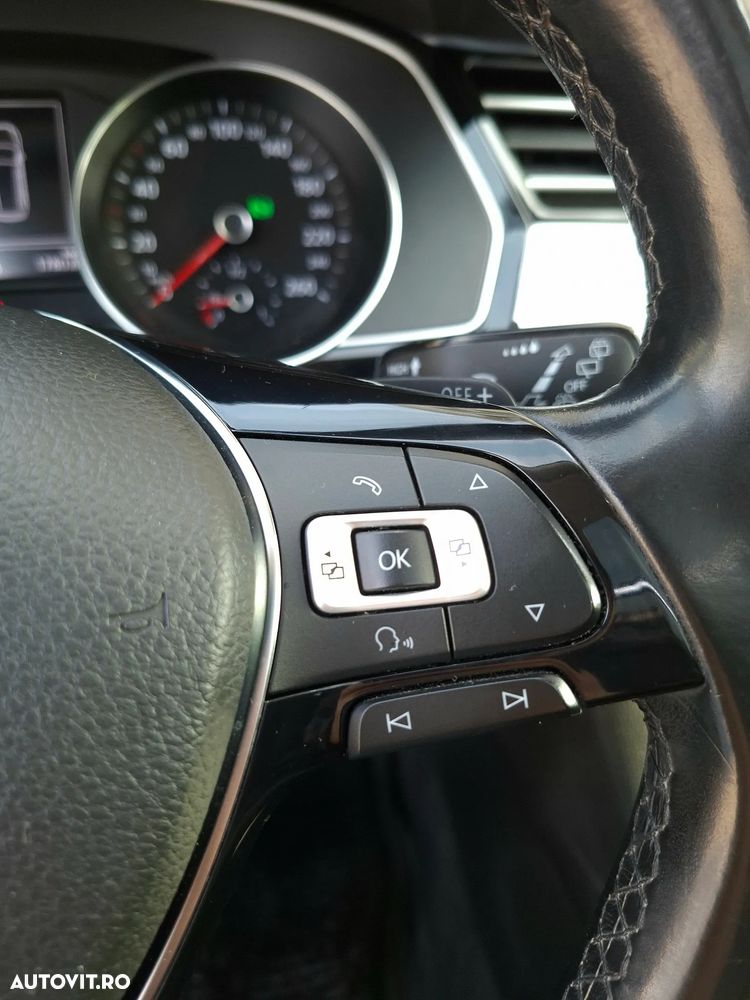 Volkswagen Passat 2.0 TDI DSG (BlueMotion Technology) Comfortline - 21