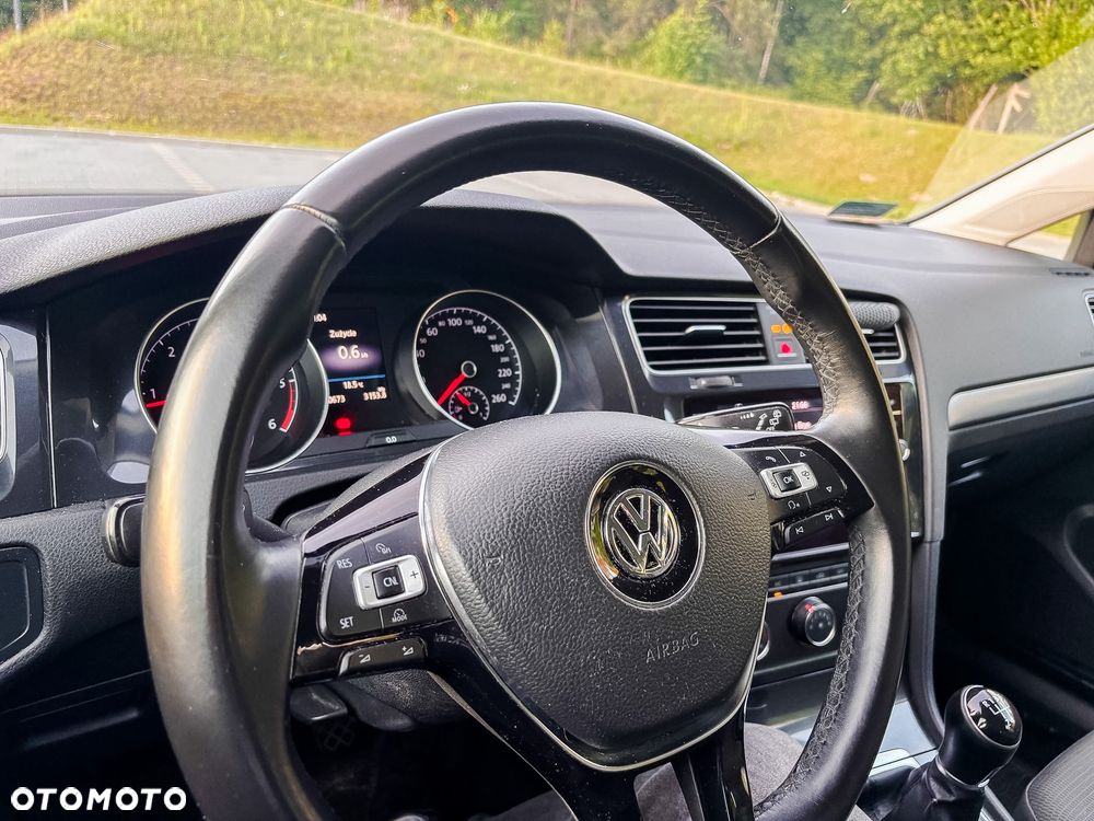 Volkswagen Golf 1.6 TDI BMT Comfortline - 9