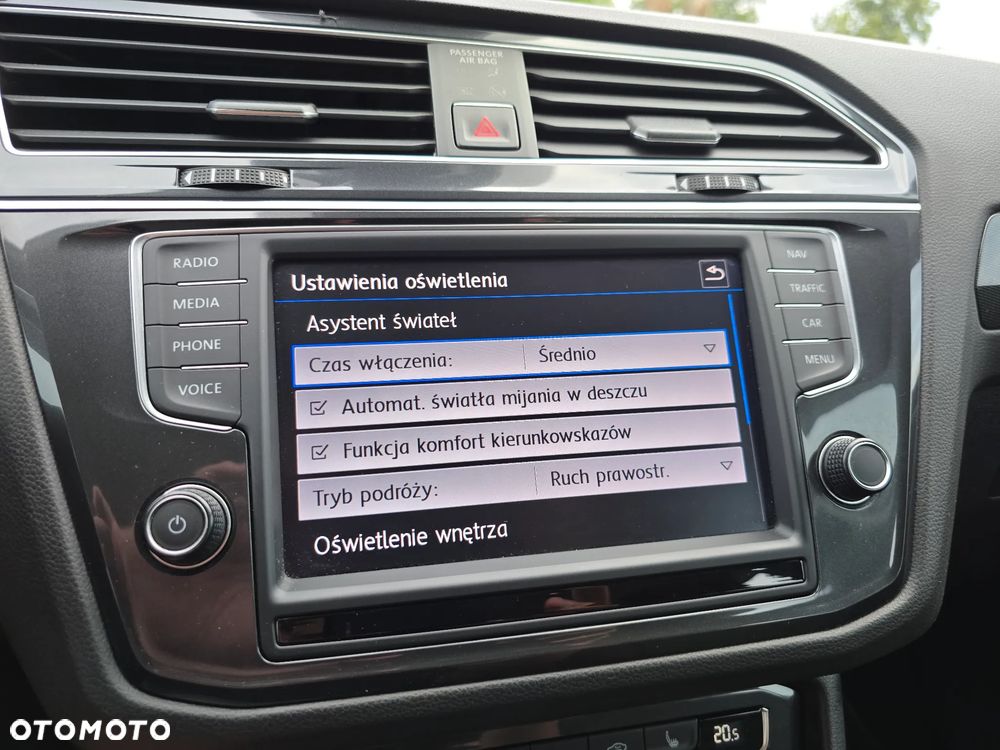 Volkswagen Tiguan 2.0 TDI SCR 4Motion (BlueMotion Techn.) DSG Highline - 24