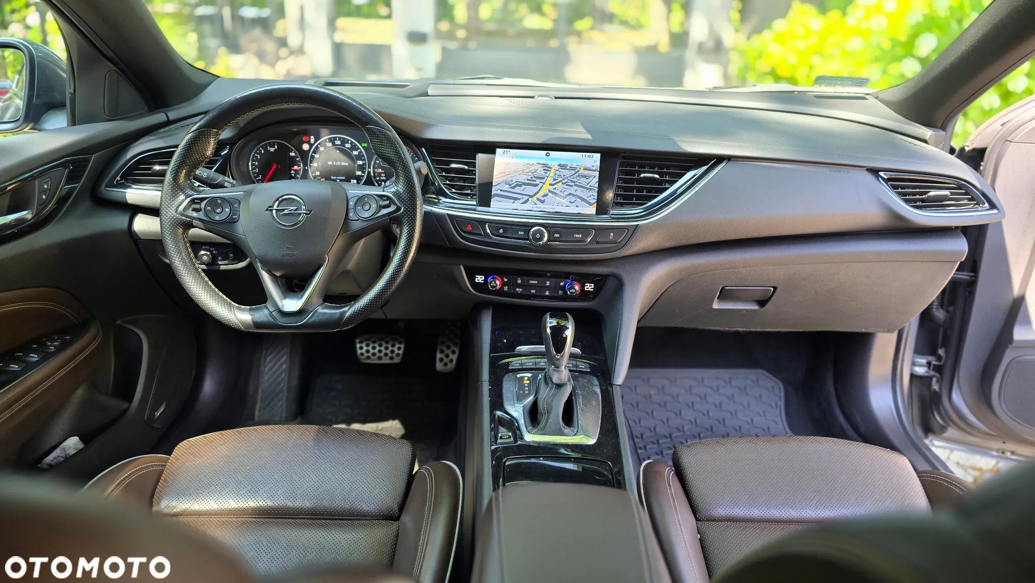 Opel Insignia - 11
