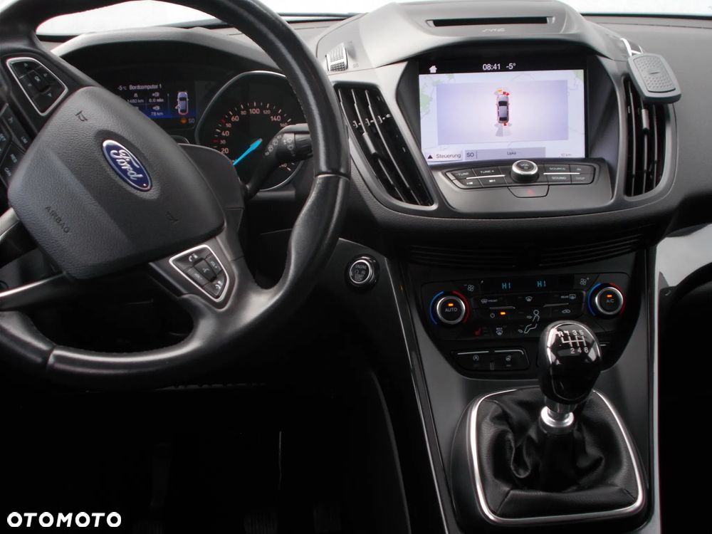 Ford Kuga 2.0 TDCi AWD ST-Line - 7