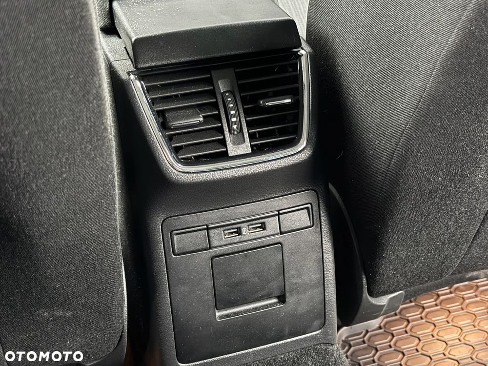 Skoda Octavia 2.0 TDI SCR Style DSG - 27