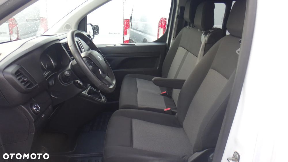 Peugeot EXPERT - 11