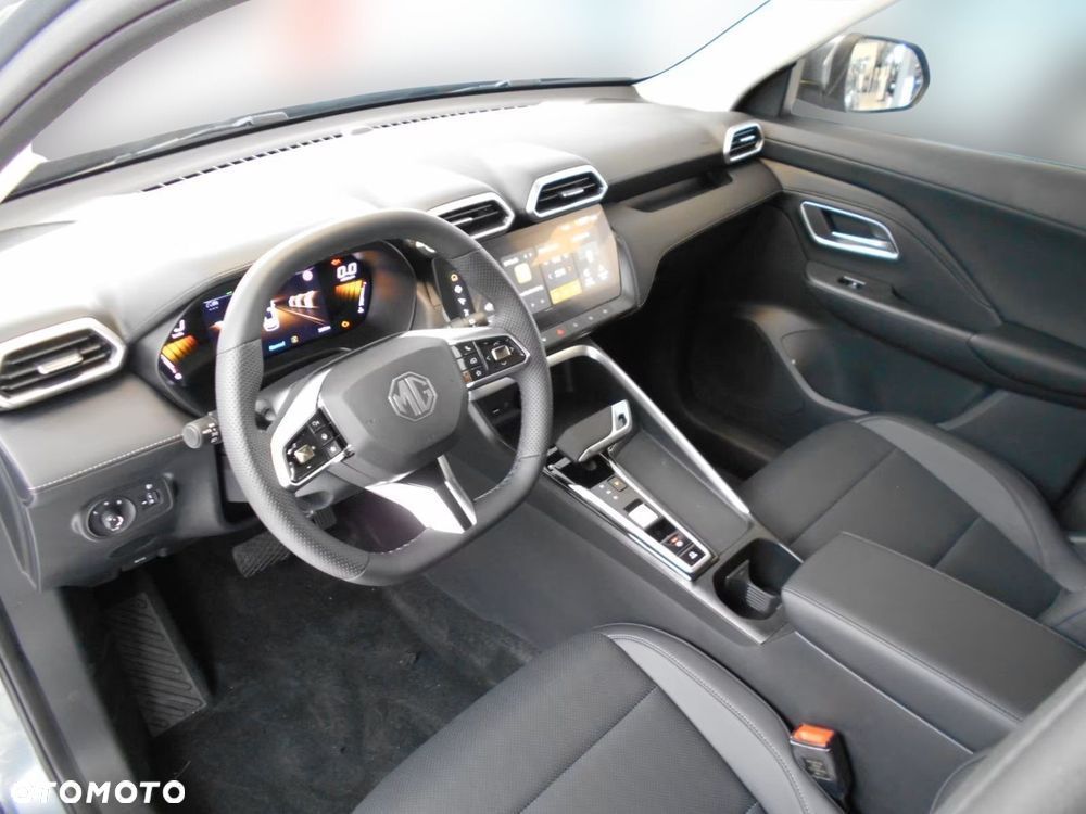 MG ZS 1.5 HEV+ Exclusive - 7