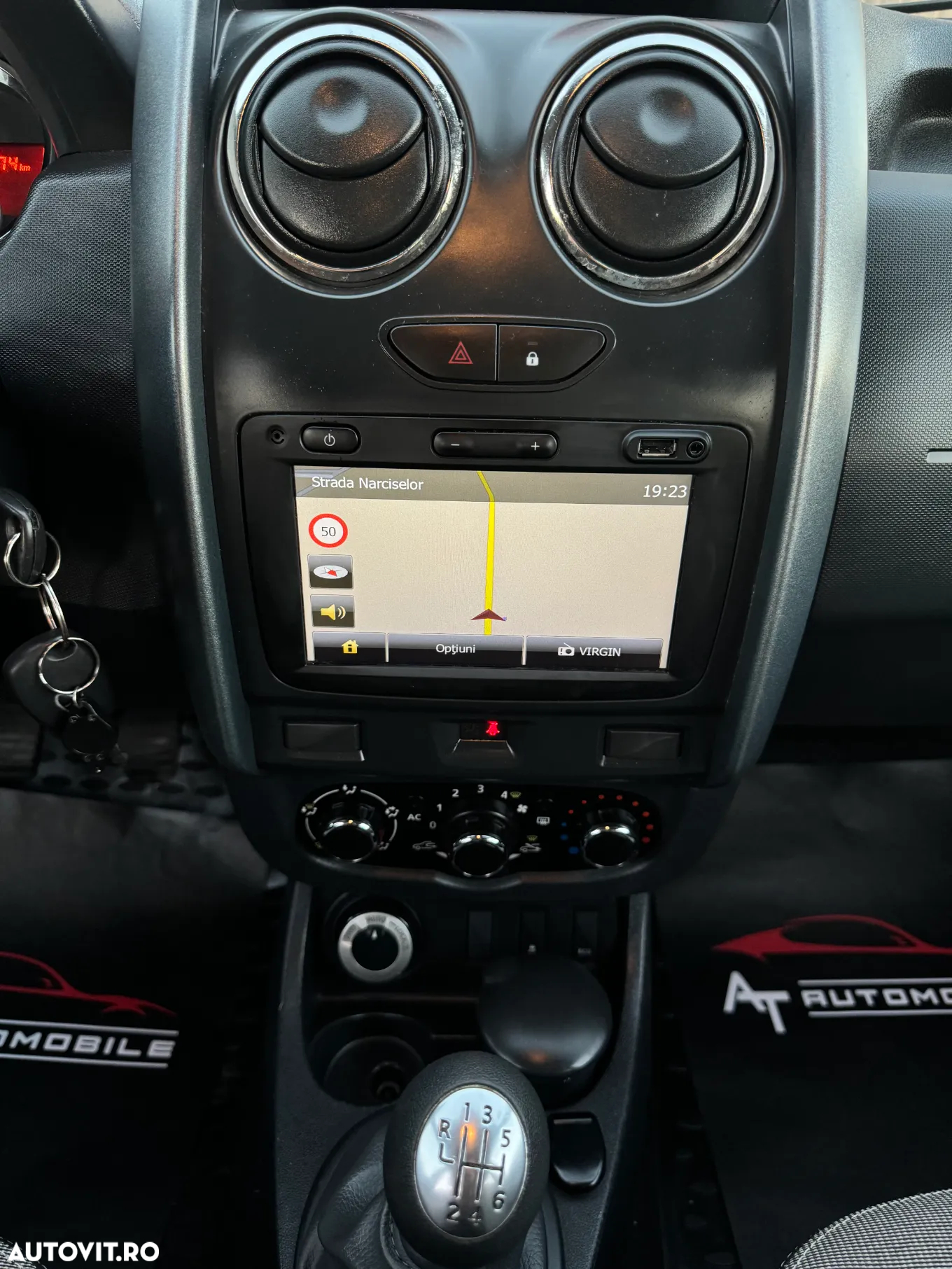 Dacia Duster 1.5 dCi 4x4 Laureate - 9