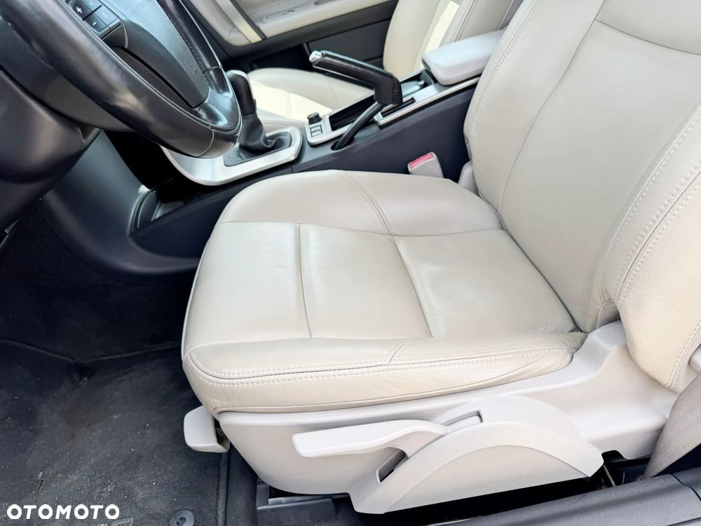 Volvo C70 2.0D Summum - 28