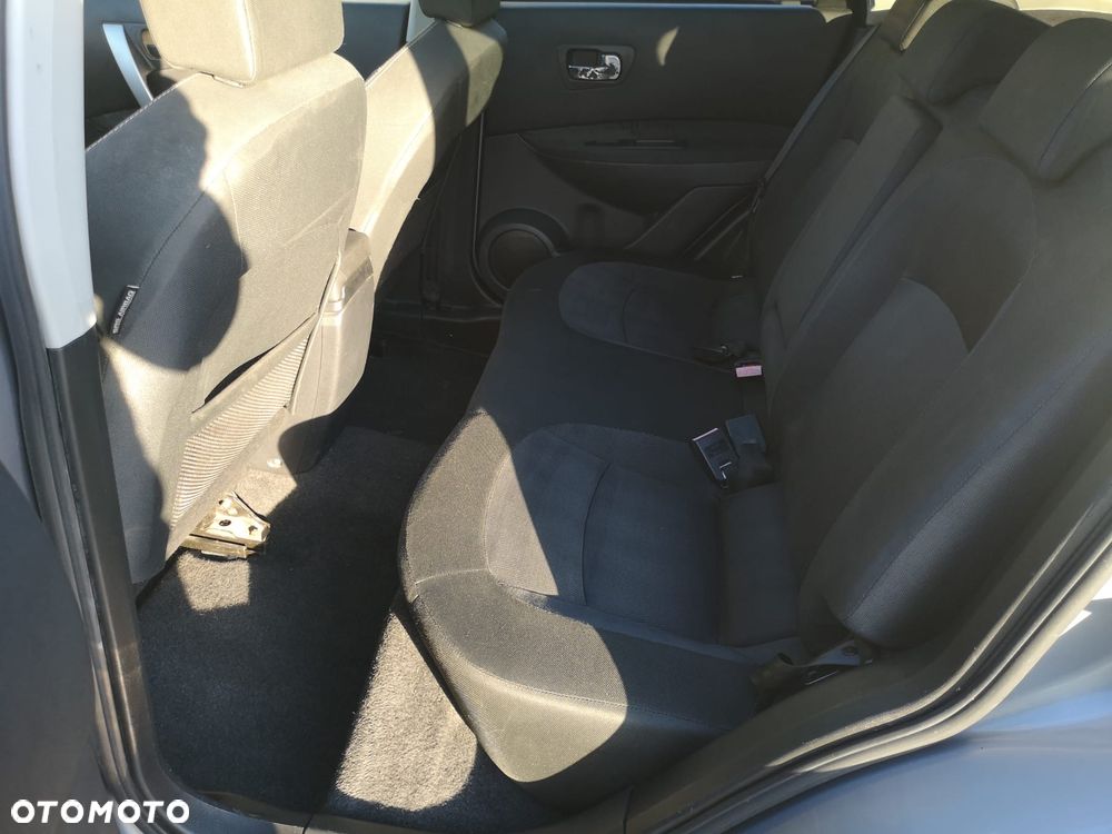 Nissan Qashqai 1.5 dCi Visia - 18