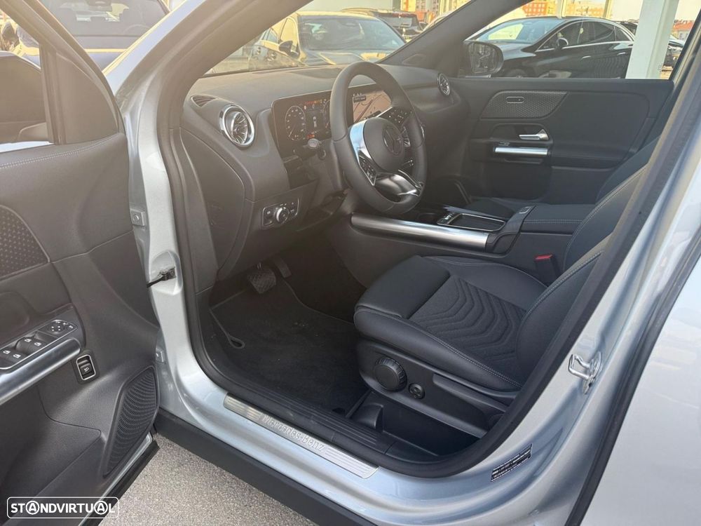 Mercedes-Benz gla-200 - 15