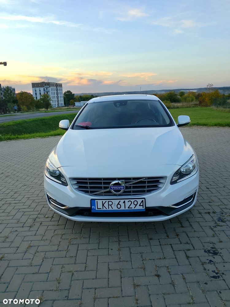 Volvo S60 - 1