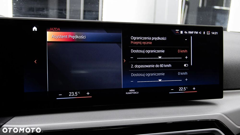 BMW Seria 3 318i Sport Line - 30