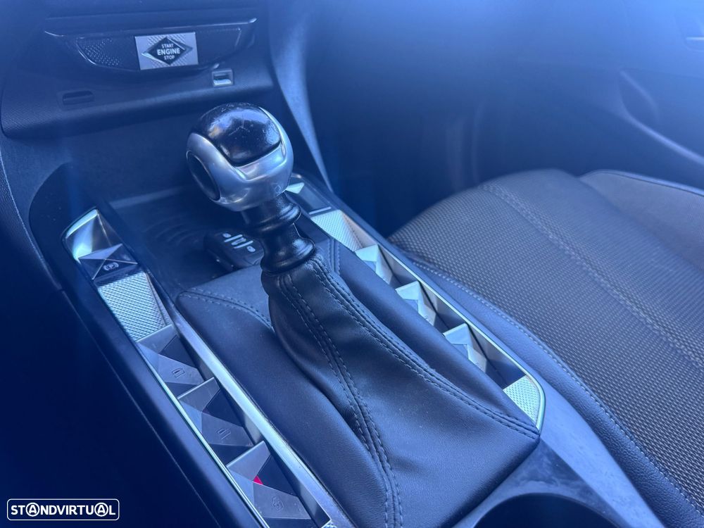DS DS3 Crossback 1.2 PureTech So Chic - 12