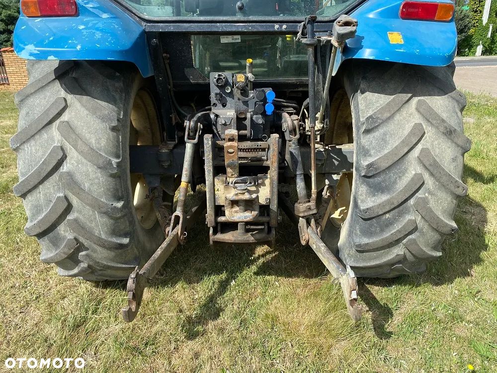 New Holland L85 (Ford 6635) - 4
