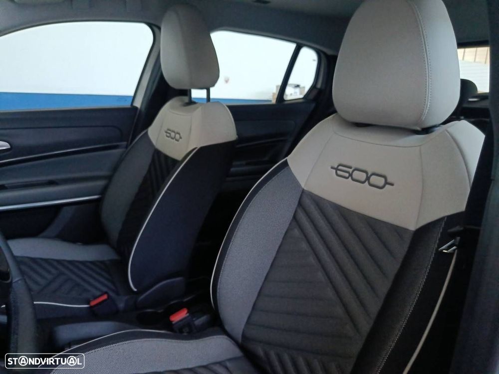 Fiat 600 1.2 Hybrid Icon - 9