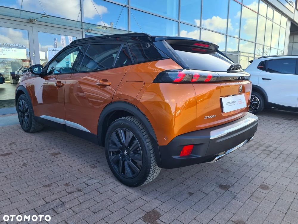 Peugeot 2008 1.2 PureTech GT Pack S&S EAT8 - 8