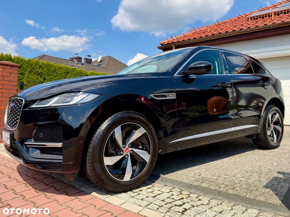 Jaguar F-Pace - 4