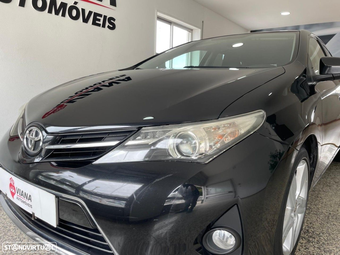 Toyota Auris 1.4 D-4D Exclusive+P.Sport - 15