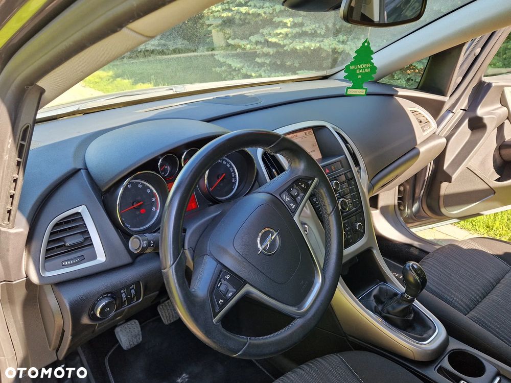 Opel Astra 1.4 Turbo - 24