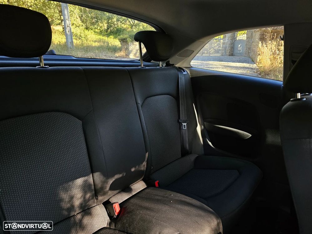 Audi A1 1.6 TDI S line edition - 15