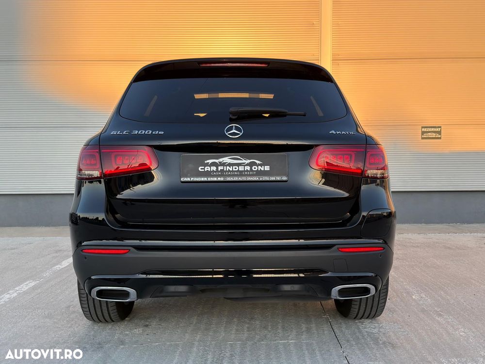 Mercedes-Benz GLC 300 de 4Matic 9G-TRONIC Exclusive - 39