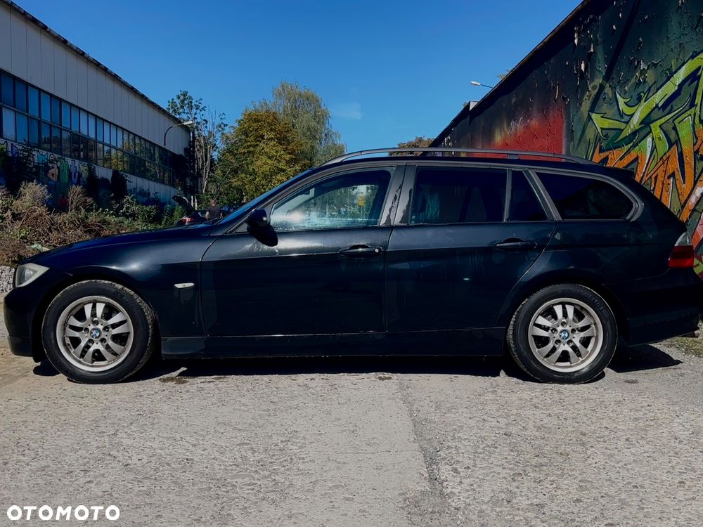 BMW 320I 2006 photo 5