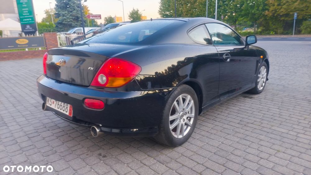 Hyundai Coupe - 24