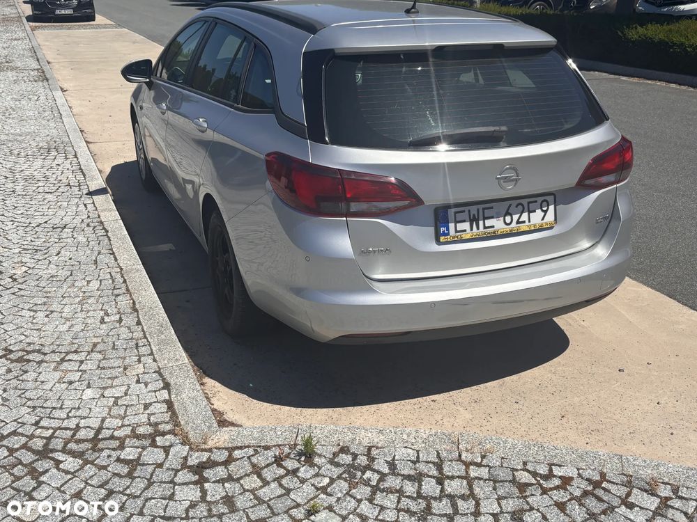 Opel Astra 1.6 CDTI Enjoy - 6