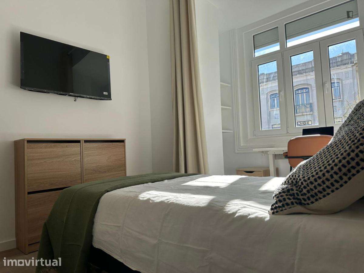 Quarto - localizado em São Sebastião Lisbon - Grande imagem: 2/11