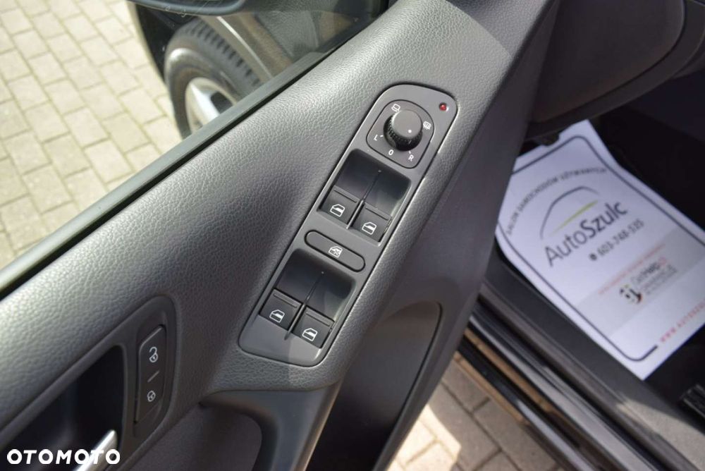 Volkswagen Tiguan - 19