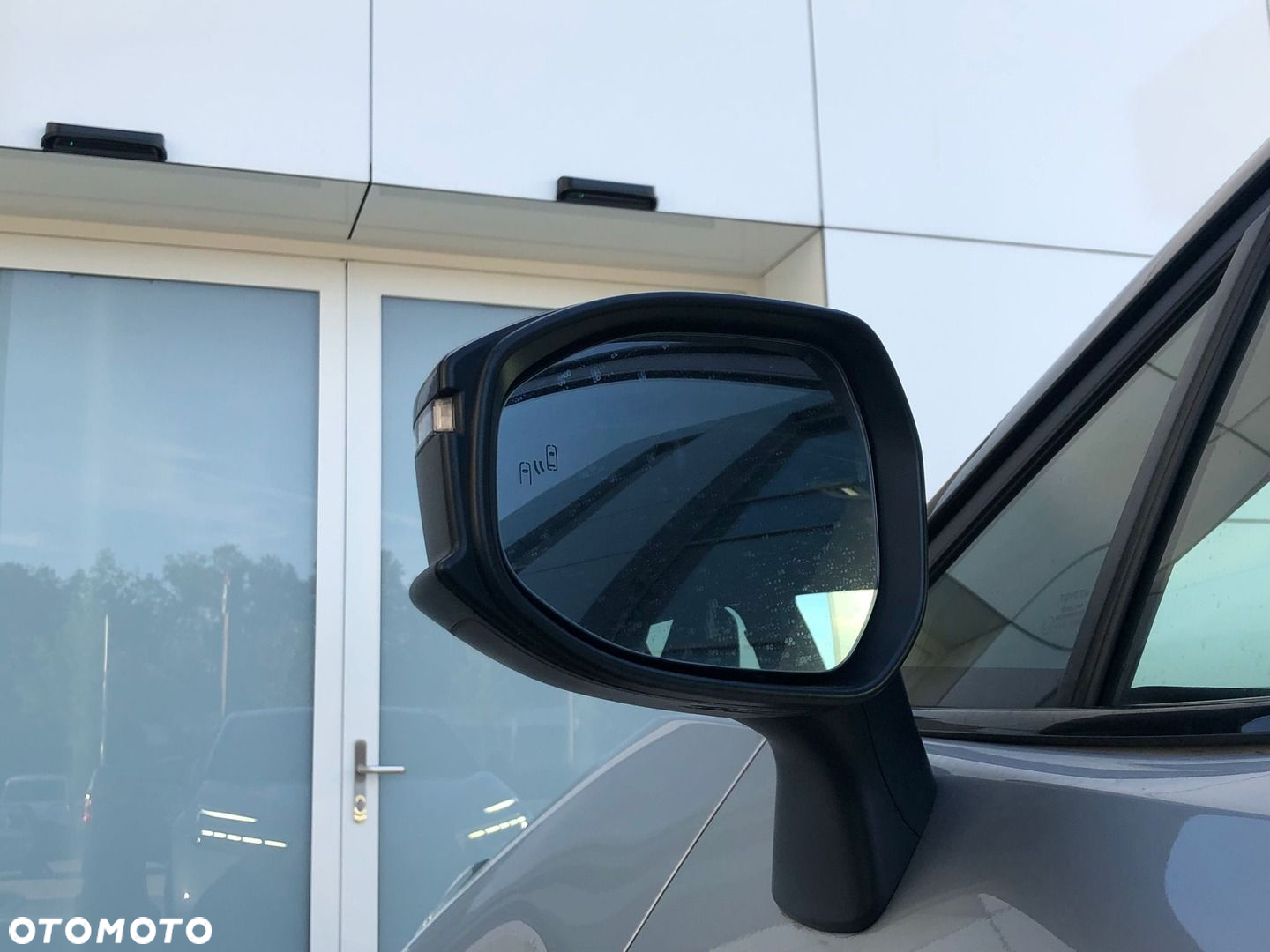 Toyota C-HR - 32