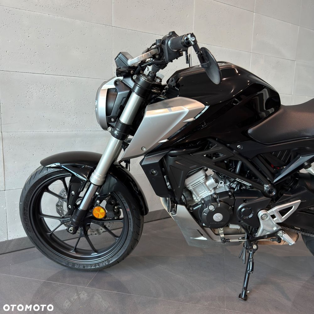 Honda CB - 10