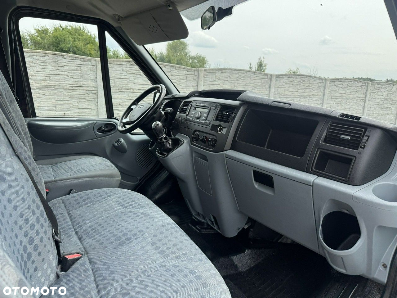 Ford Transit - 13