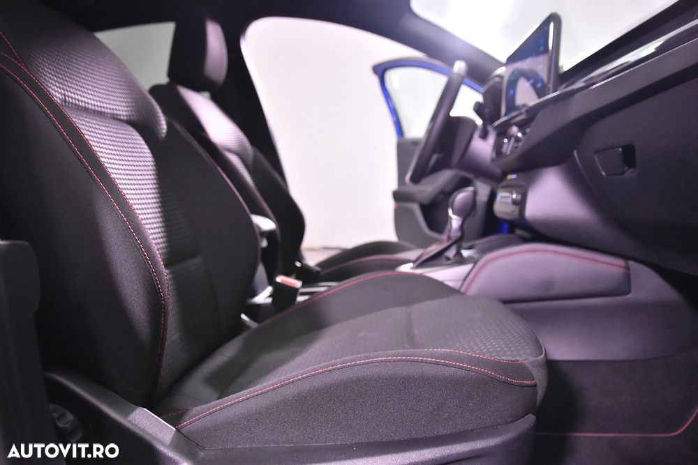 Ford Focus 1.0 EcoBoost 7DCT MHEV ST-Line - 11