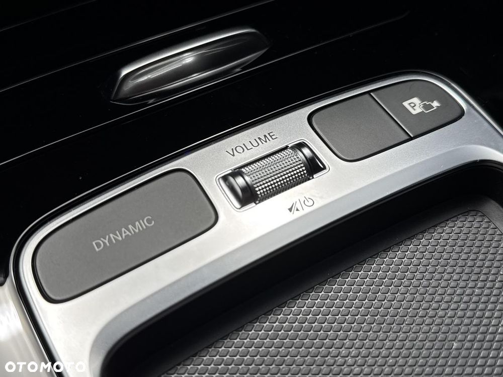 Mercedes-Benz CLA AMG 45 S 4-Matic+ 8G-DCT - 19