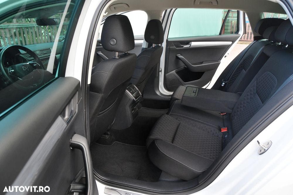 Skoda Superb 2.0 TDI DSG Premium Edition - 7