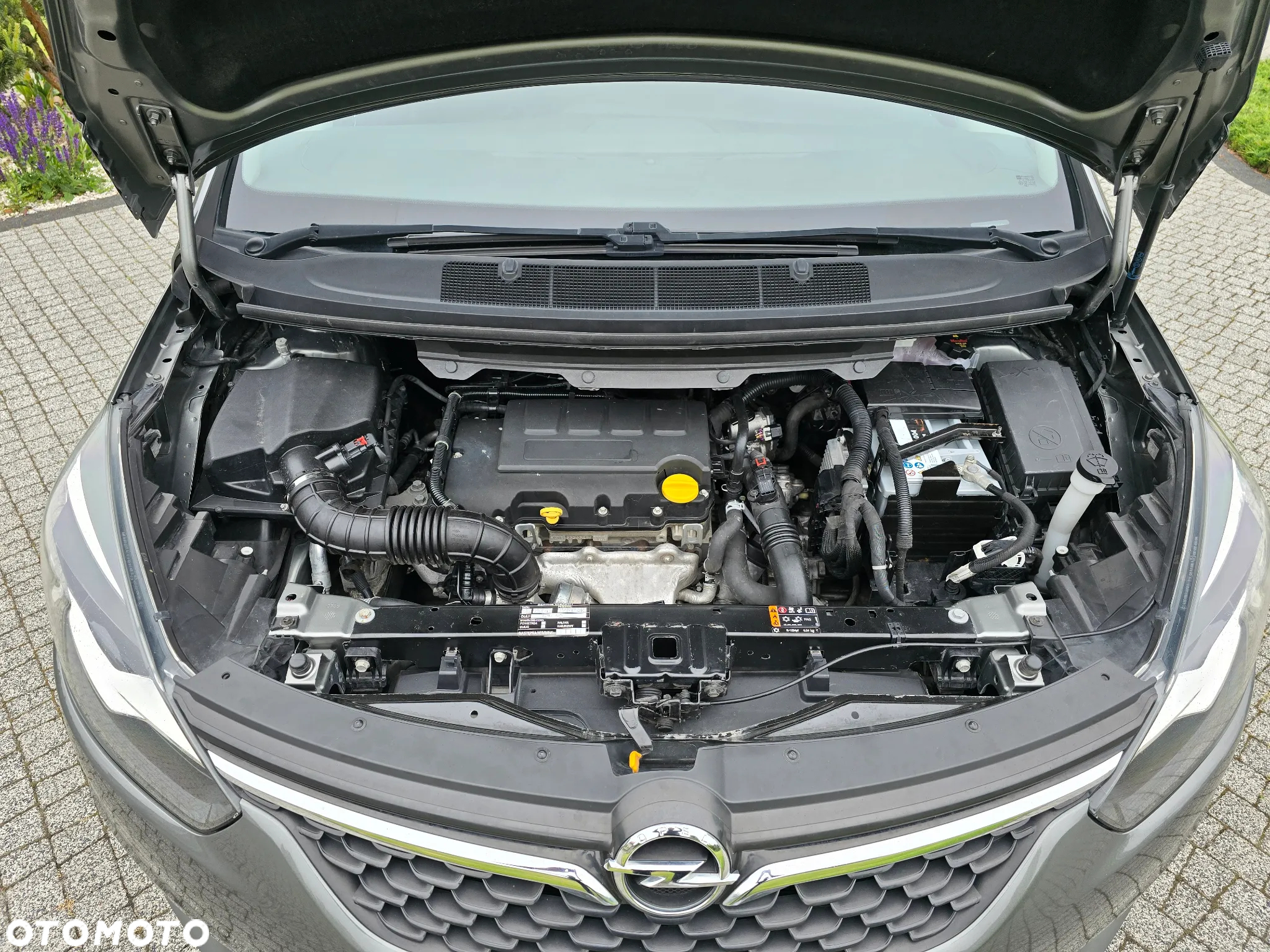 Opel Zafira Tourer 1.4 Turbo Style - 28